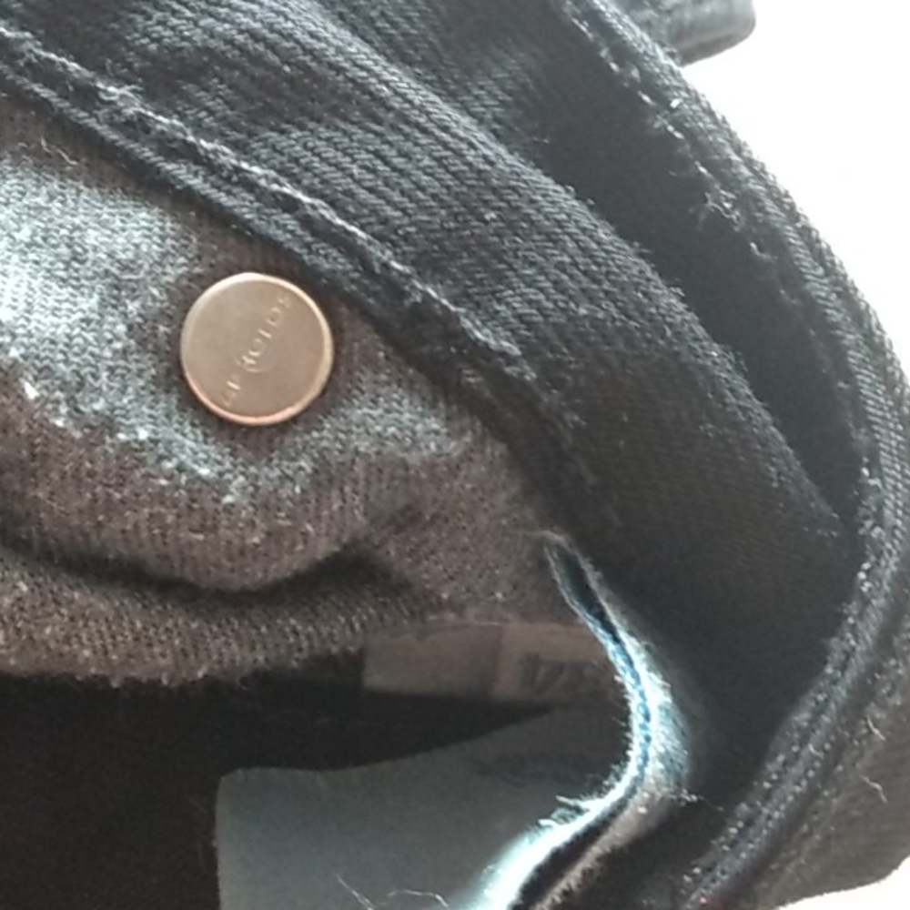 Black Robin's Jean long flap with Gold swarovski - Picture 7 of 10